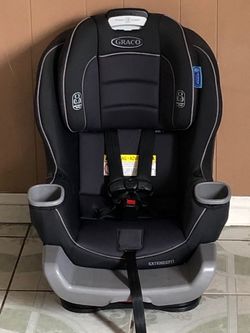 LIKE NEW GRACO EXTENDED 2FIT CONVERTIBLE CAR SEAT!!!!