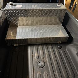 Dee Zee Transfer Tank