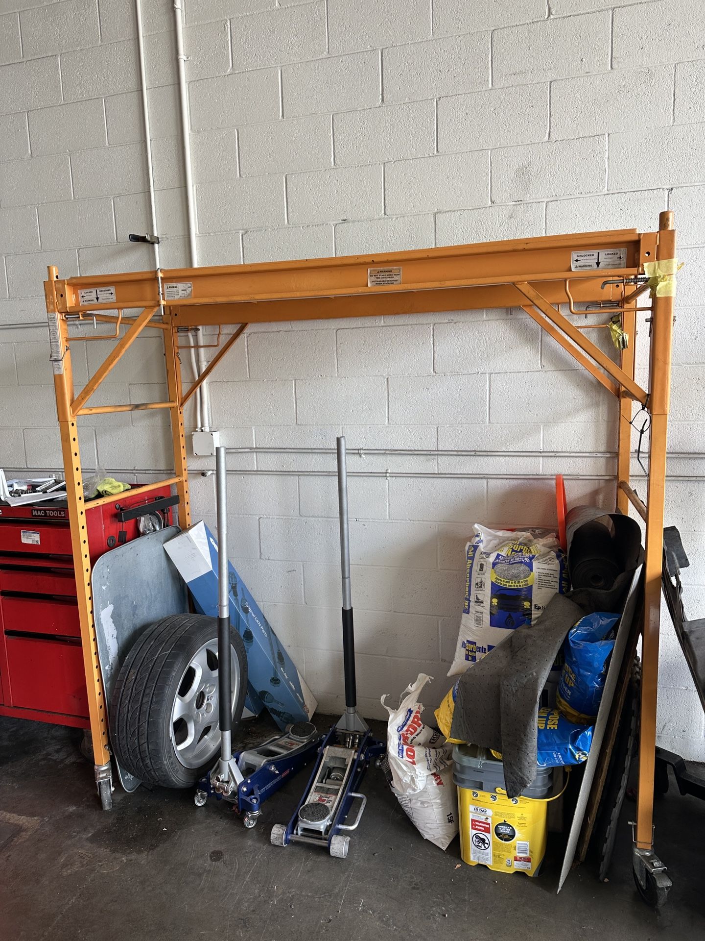 Multi Function Scaffolding Unit