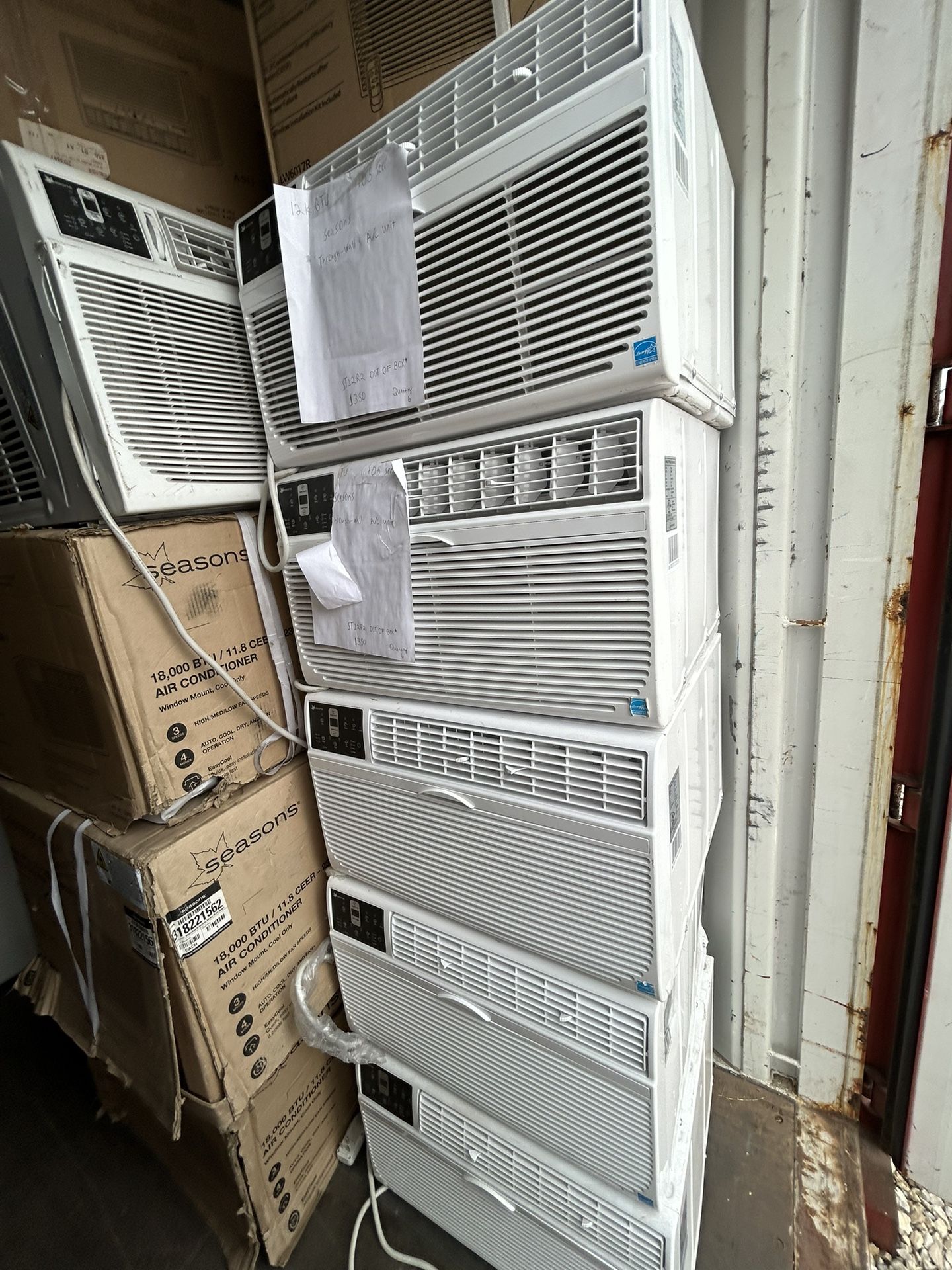 12k BTU 10.5 SEER Seasons Through-Wall A/C Unit