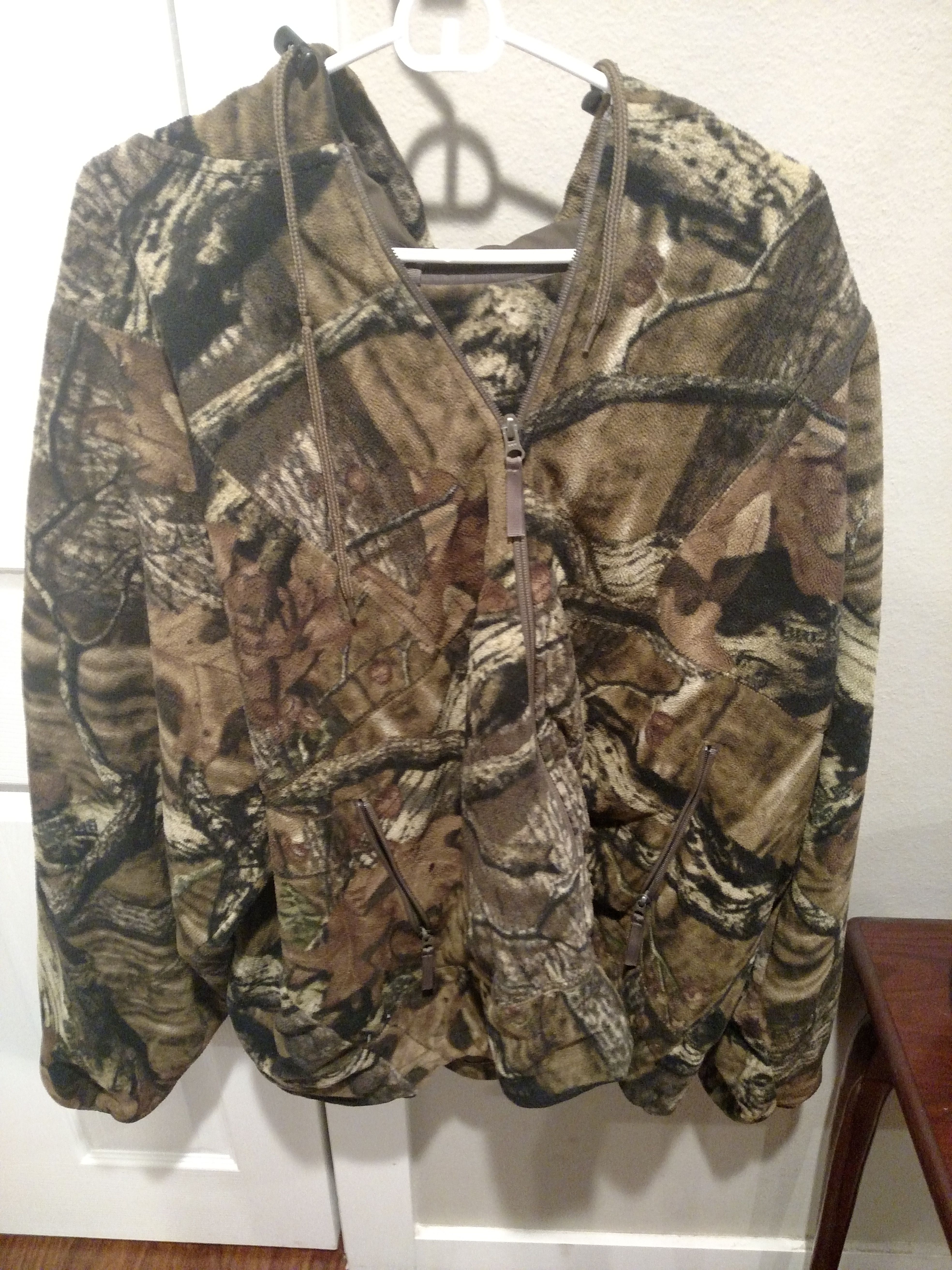 Camo hunting clothing