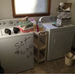 Very good condition WHIRLPOOL HE(high efficiency) white washing machine and matching dryer $600 set