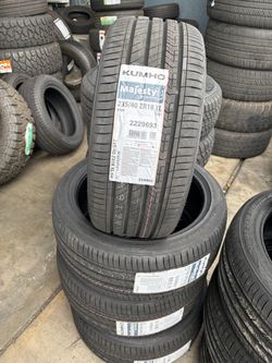 235/40/18 kumho tires