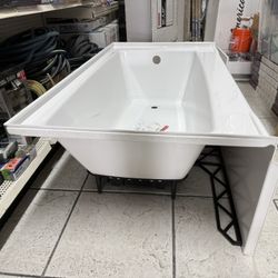 Classic 500 60 in. x 32 in. Alcove Deep Soaking Bathtub with Right Drain in High Gloss White