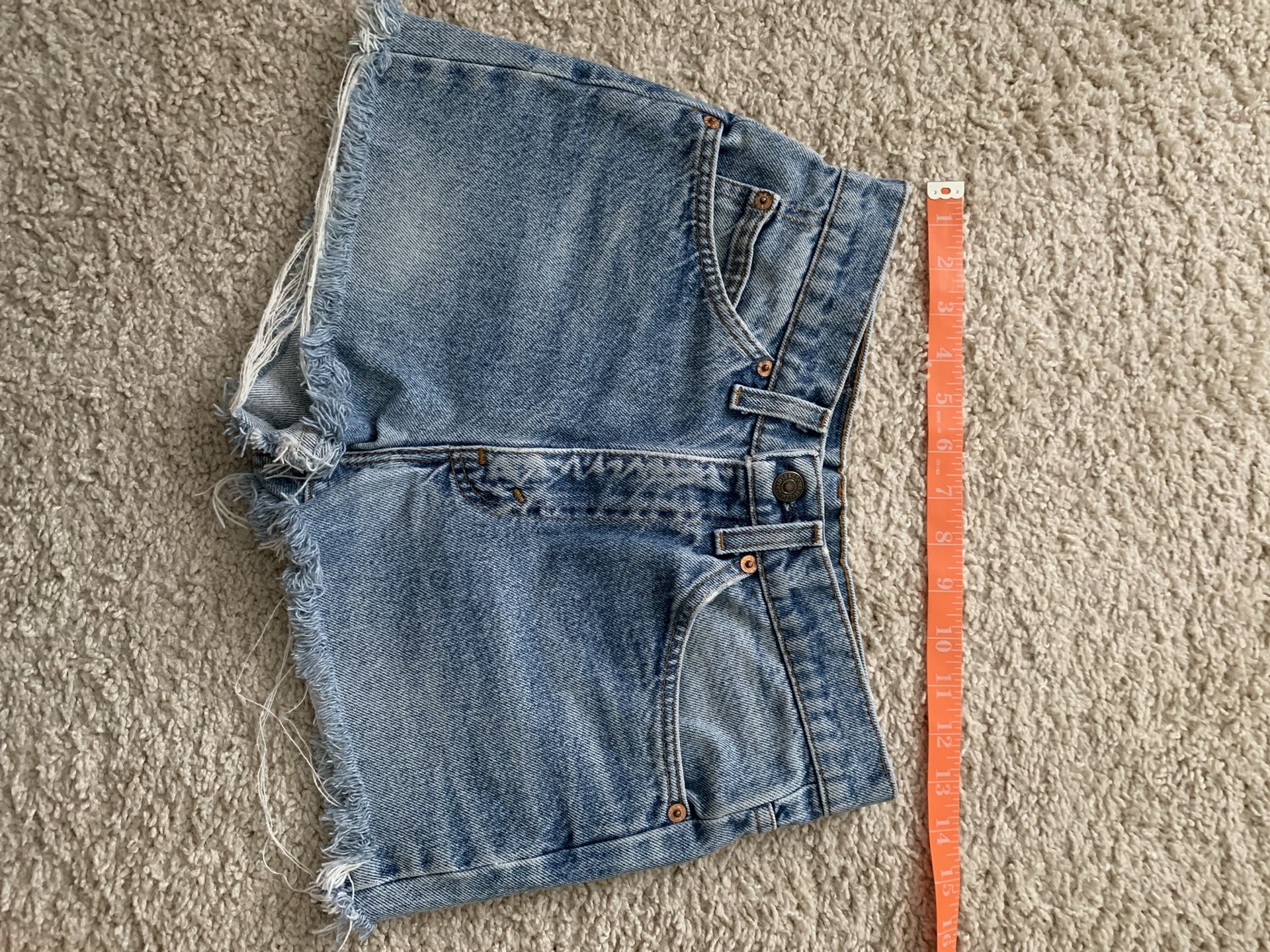 Vintage Levi’s size 26 women’s Orange Tab