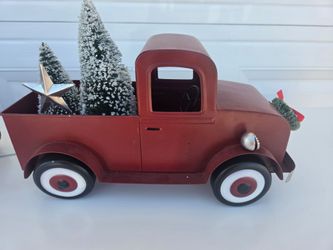 Red Metal Vintage Truck Christmas Decoration