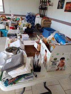 https://offerup.com/redirect/?o=Ry5zYWxl, Today&Friday, 2108 College Ave.