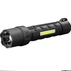 Polysteel 700 Stormproof 800 Lumen Dual Power LED Flashlight with Dual Color (White/Red) C.O.B

