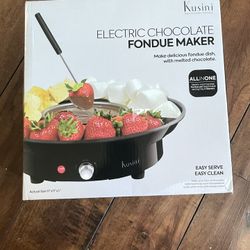 Electric Fondue Pot Set - Chocolate Fondue Kit - Temperature Control, Detachable Serving Trays, & 4 Roasting Forks -  Brandnew  Only pickup
