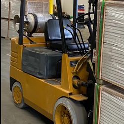 FORKLIFT 2007 GS25