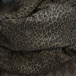Ralph Lauren Montgomery, leopard print king size, comforter