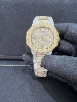 🔥🔥Designer Style Moissanite Watch🔥🔥