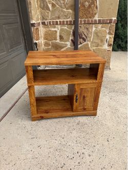 Tv stand / storage entertainment