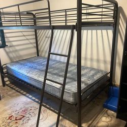 Sturdy Metal Bunk Bed – Twin Over Twin – With Side Rails & Ladder 🛏️