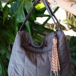 Rad Rev Cloud Messenger Bag