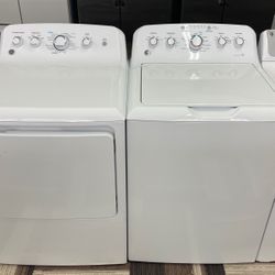 Newer GE Washer Dryer Set With Warranty 