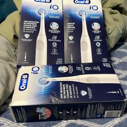 Oral B Toothbrushes