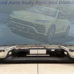 99- 06  CHEVY TAHOE, SUBURBAN, SILVERADO, AVALANCHE - GMC YUKON REAR BUMPER 