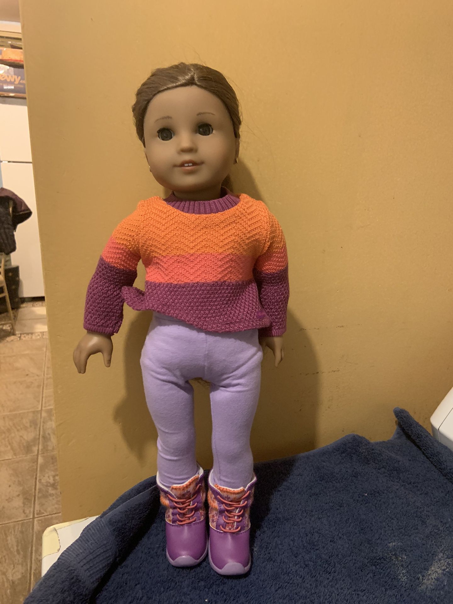 American girl doll Kanani 18” doll