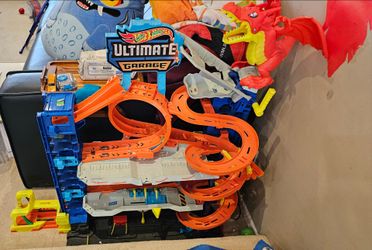 Hot Wheels Ultimate Garage