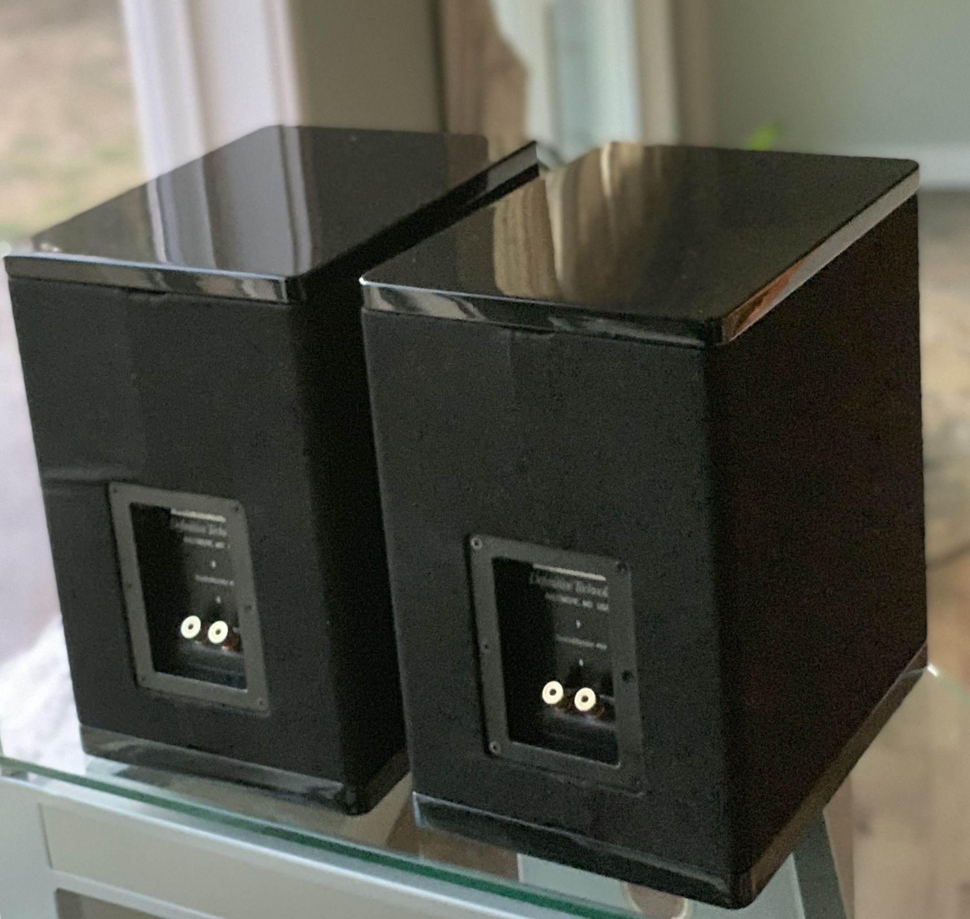 Definitive Technology StudioMonitor 450 Bookshelf Speaker Pair for