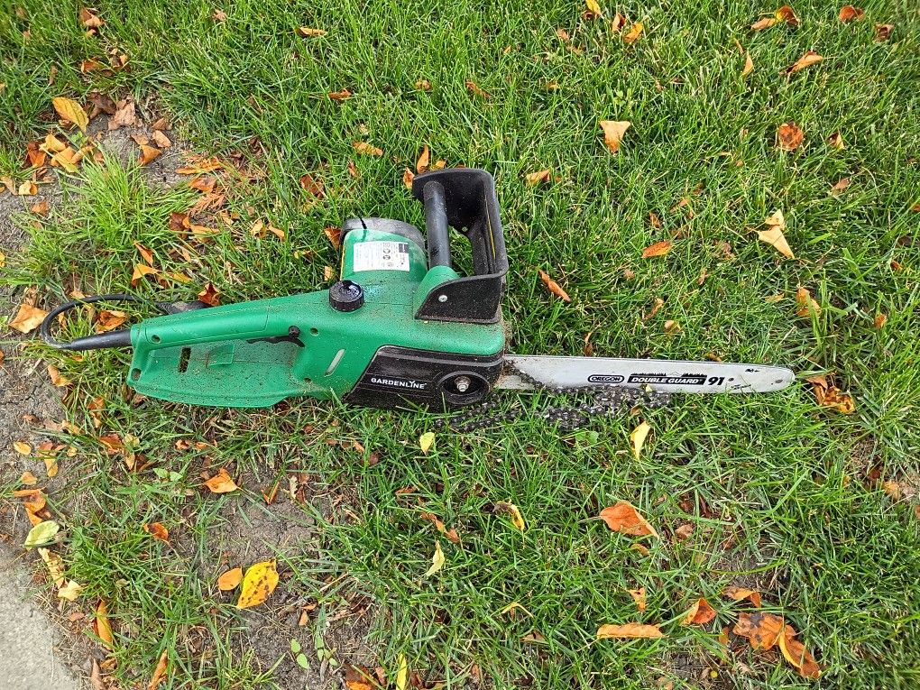Electric Chain Saw 