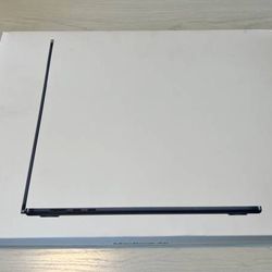 MacBook Air 15” M3 Apple Intelligence 