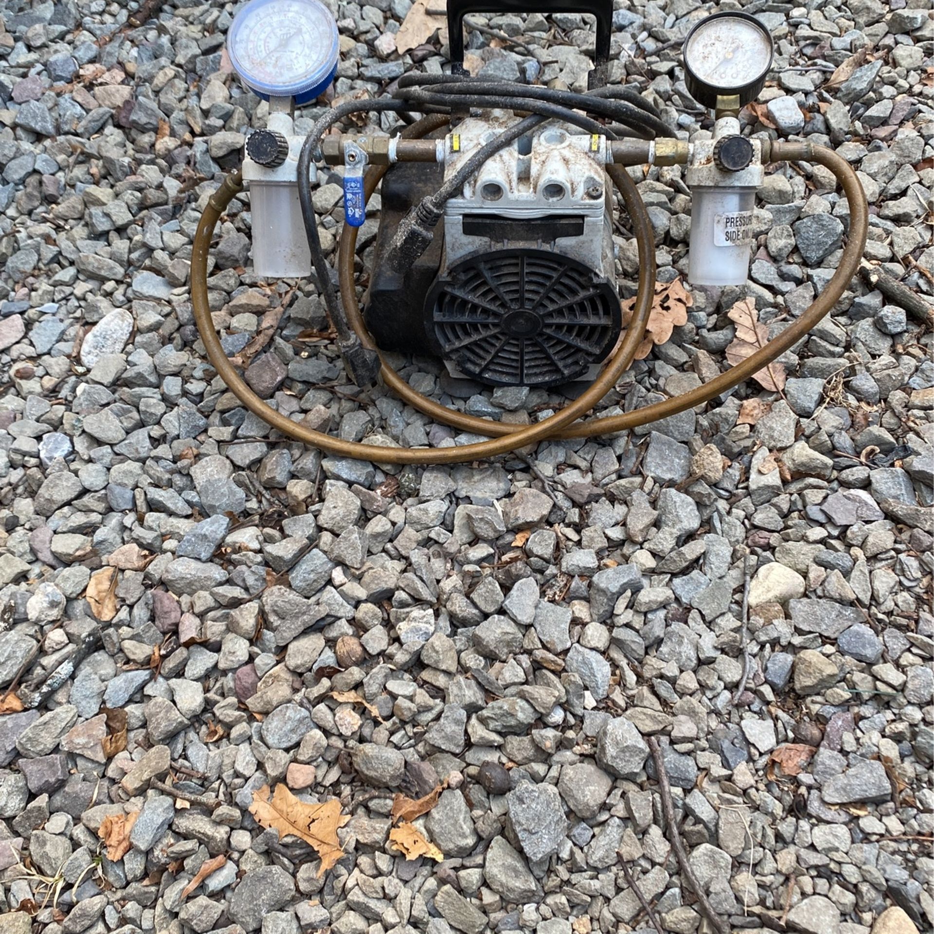 Welch Vacuum Pump