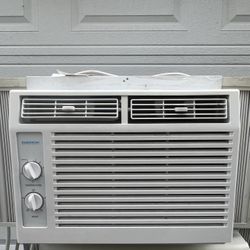 Emerson Quiet Kool 5,000 BTU Window Air Conditioner