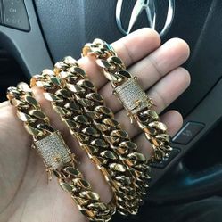 Diamond Lock Cuban Link Set 14k Gold Plated Doesn't Loses Color 