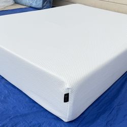 🔥🔥ZINUS QUEEN SIZE MATTRESS 🔥