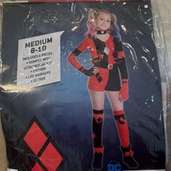 Costume