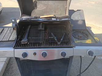Propane-fueled BBQ