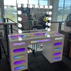 Brand New Elegant Rgb LED Vanity Set 