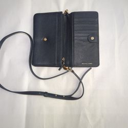 Michael Kors Jet Set Travel Wallet Crossbody