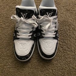 LV trainers SEND BEST OFFER