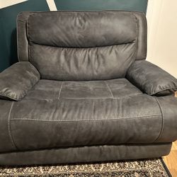 Articulating Leather Couch Recliner.