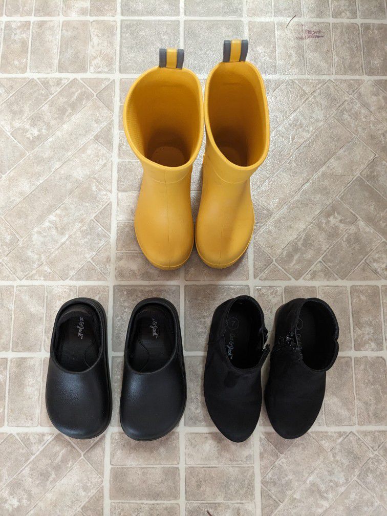 Boots And Shoes For Toddlers