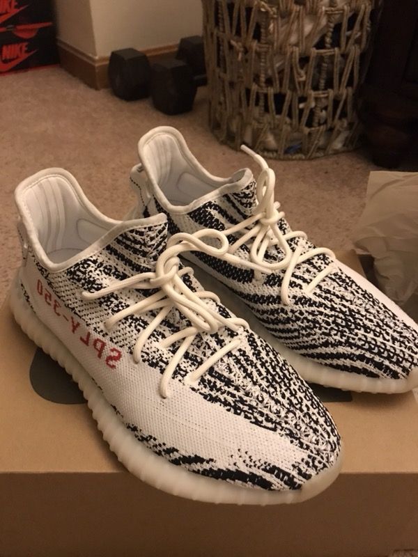 Yeezy Boost 350 V2 Zebra