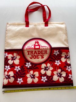 Trader Joe vintage shopping cooler bag