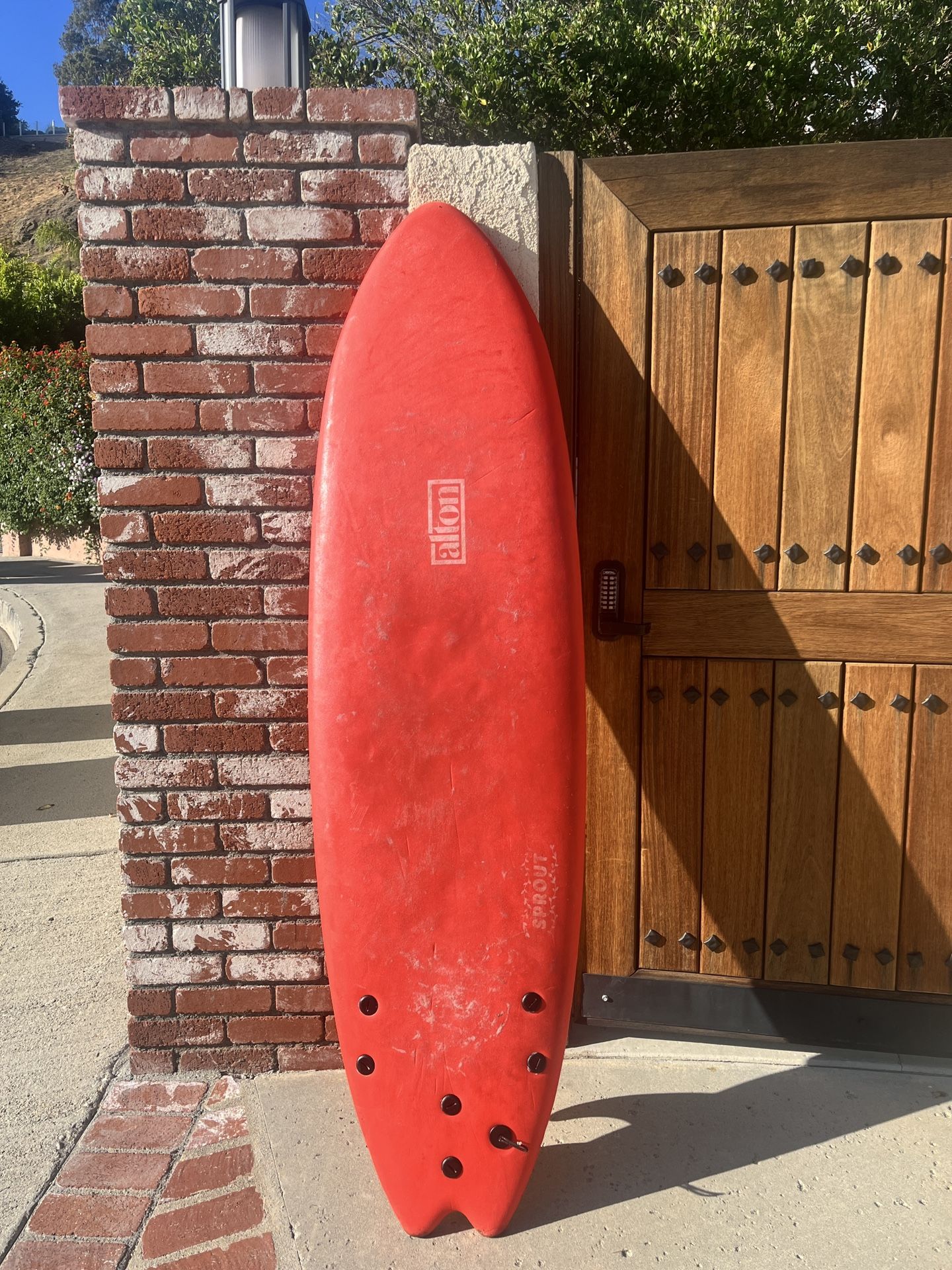 6ft Alton sprout Surfboard