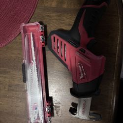 M12 Havkzal, Battery, And Blades