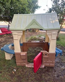 Step2 playhouse