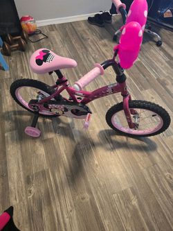 Girls bike