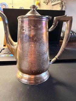 Vintage Silver-Plated Teapot with Lid