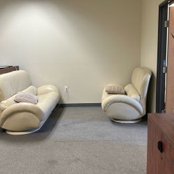 Natuzzi genuine leather sofa & love seat $200