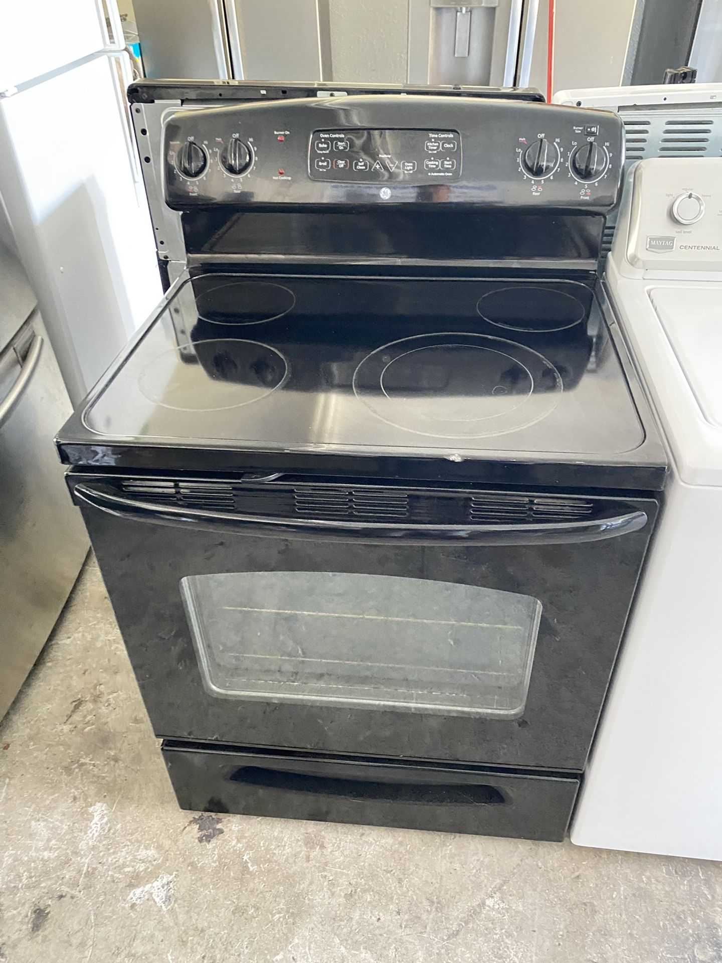 GE Flat Top Range