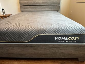 HOM&COSY Memory Foam Mattress – Excellent Condition, Clean & Comfortable