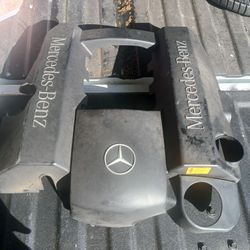 Mercedes benz Engine Cover