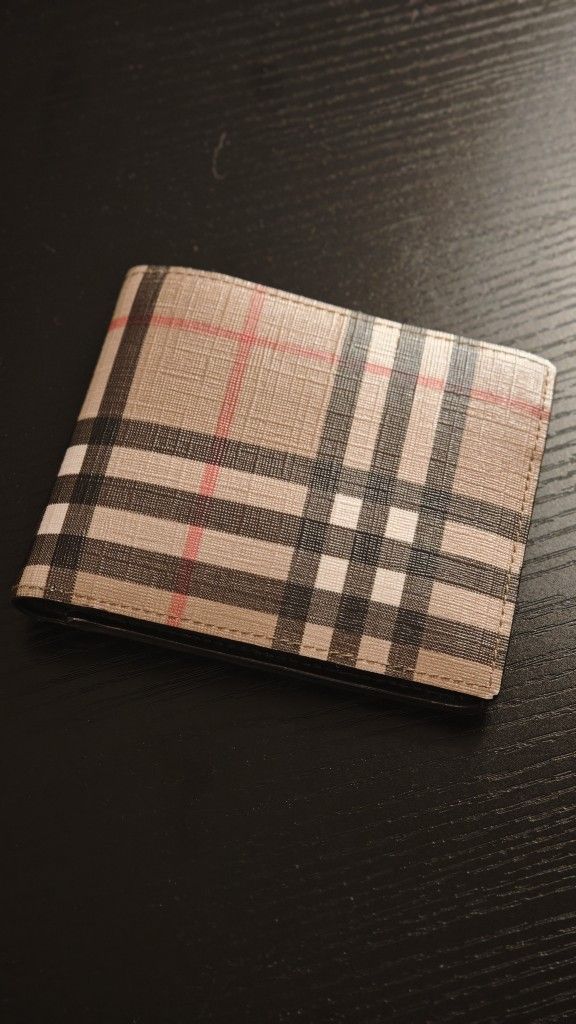 Burberry Bifold International Wallet